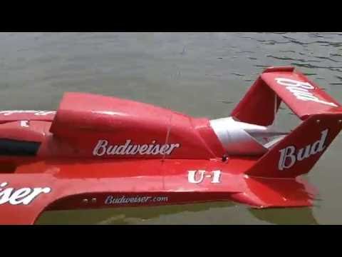 1:8 Scale Miss Budweiser RC Gas Powered Boat.